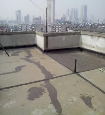 韶关漏水维修 楼顶漏水是什么原因，楼顶漏水维修方法是什么?